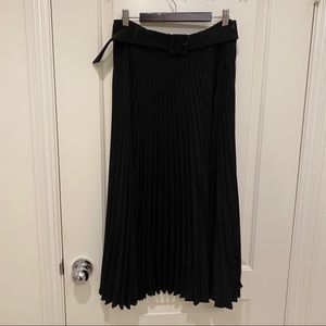 Zara pleated black skirt with belt.